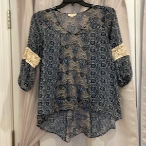 Sun & Shadow Blue High Low Blouse Top Size Small